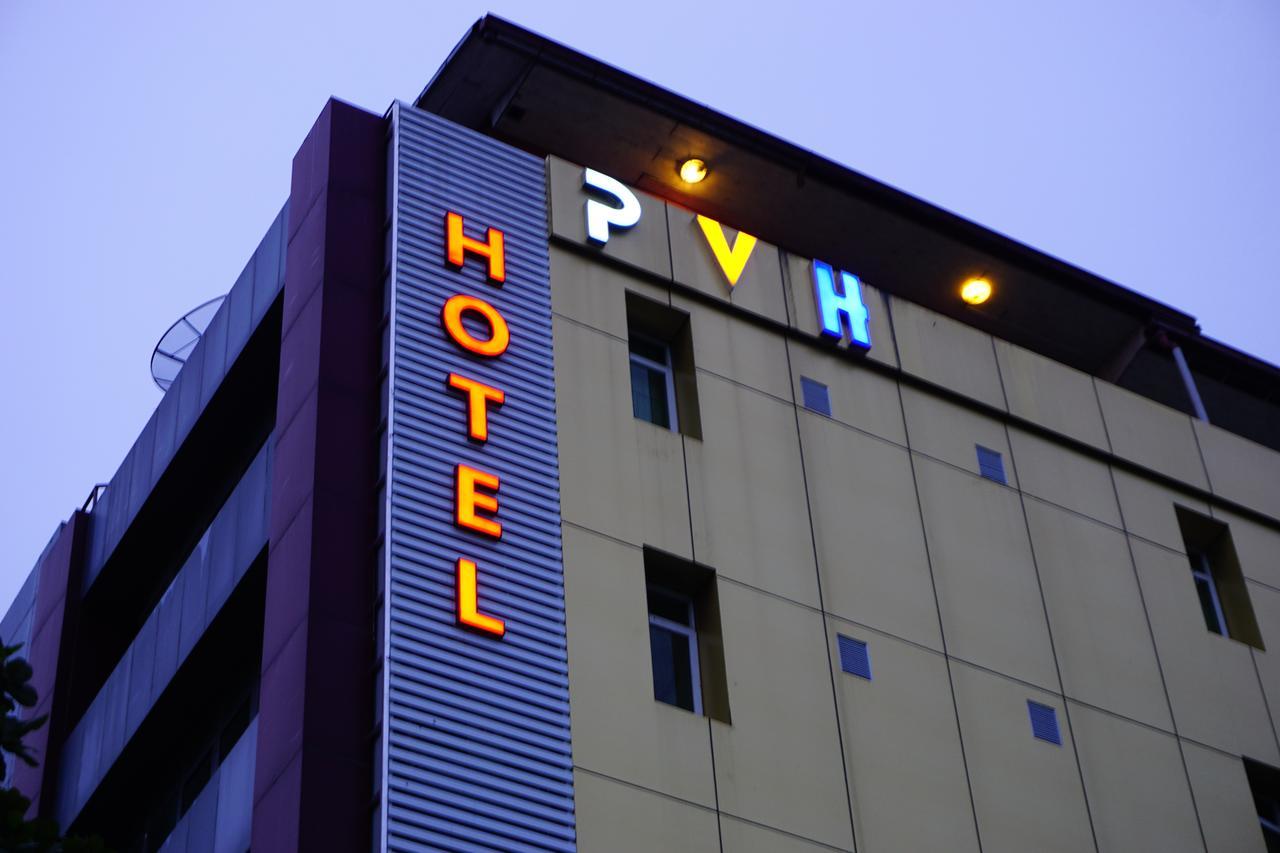 Pleasure View Hotel Yangon Esterno foto