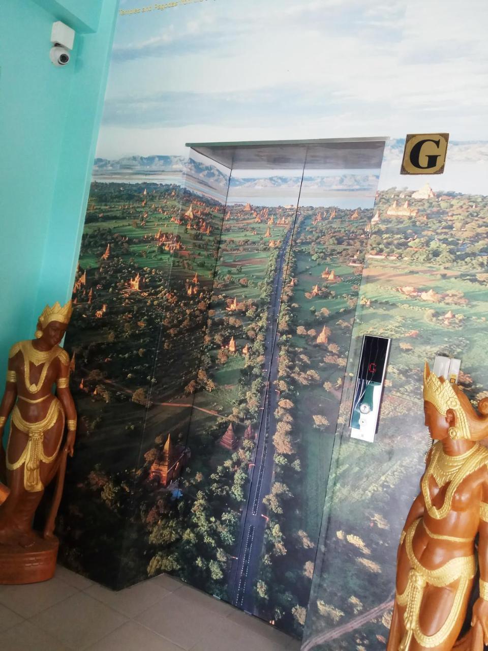 Pleasure View Hotel Yangon Esterno foto