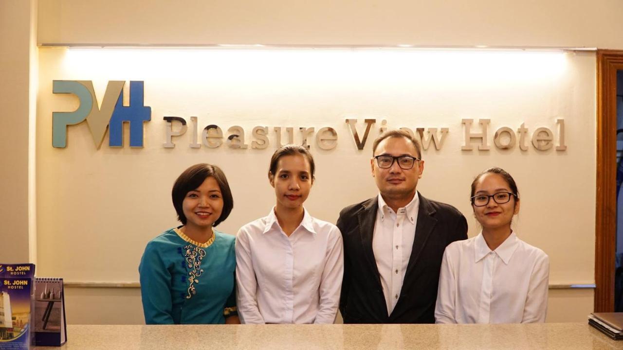 Pleasure View Hotel Yangon Esterno foto