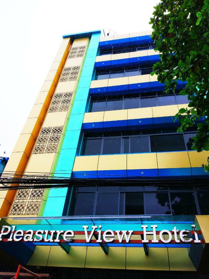 Pleasure View Hotel Yangon Esterno foto